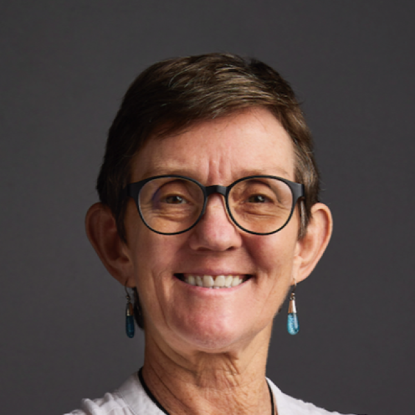 02_Damaris CARLISLE 1